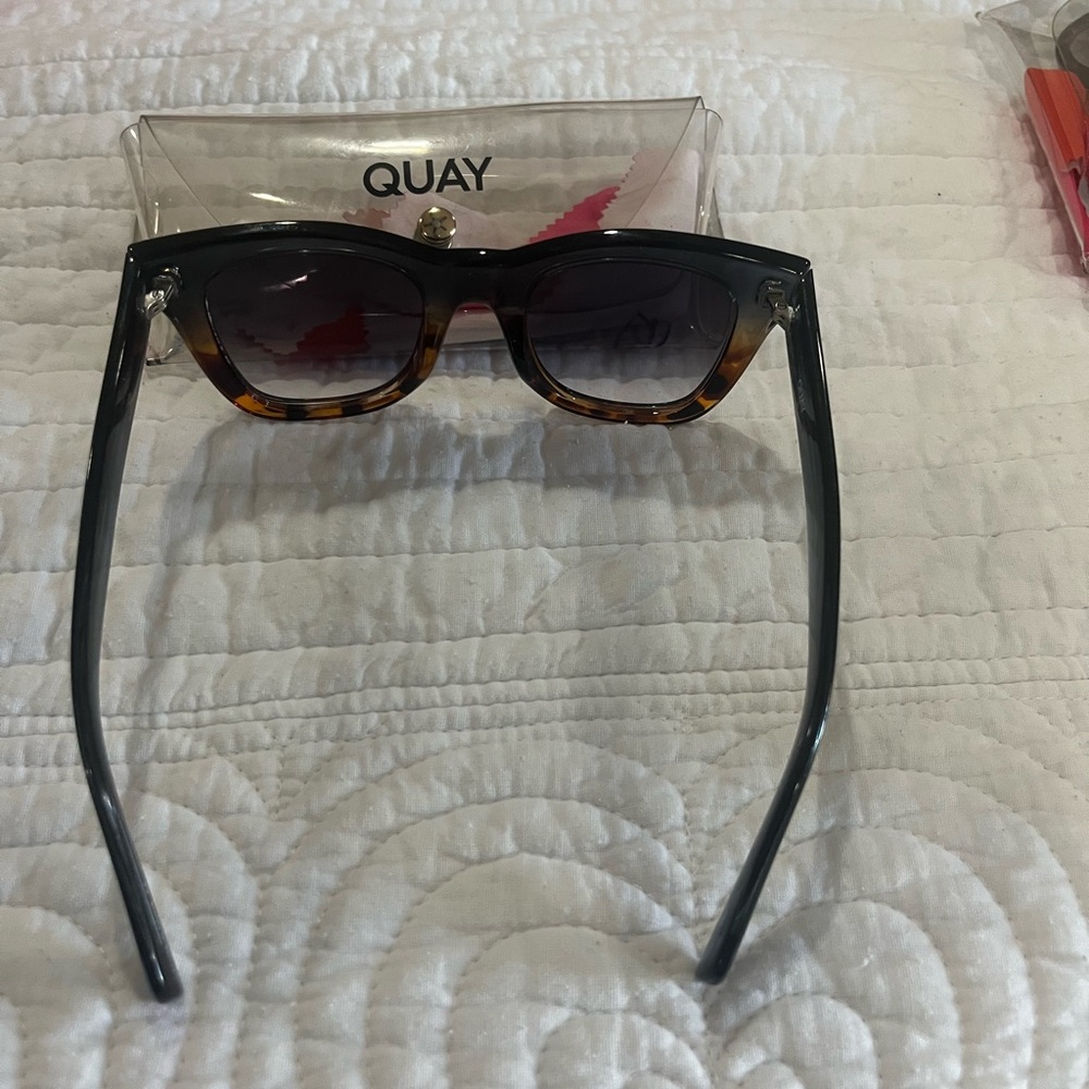 Quay Australia Black and Tortoise Sunglasses - Picture 3 of 3